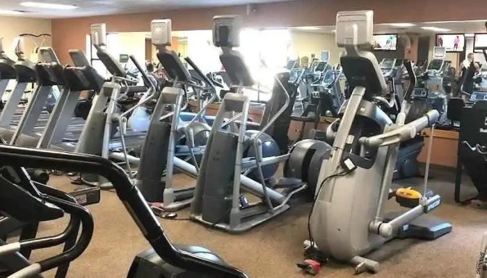 Healthtrax Fitness & Wellness - East Providence
