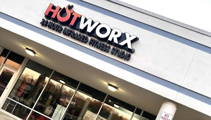 Hotworx -    Dartmouth Ma Dartmouth - Dartmouth