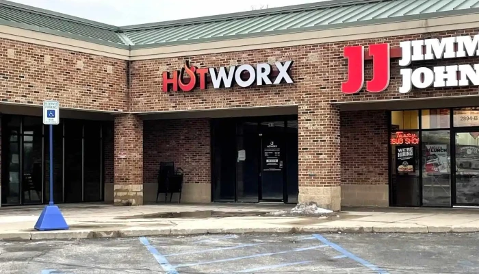 Hotworx -    Fort Wayne In   Dupont I 69 All - Fort Wayne