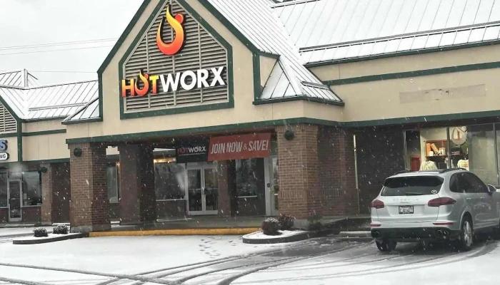 Hotworx -    Spokane Wa   North By Owner - Spokane