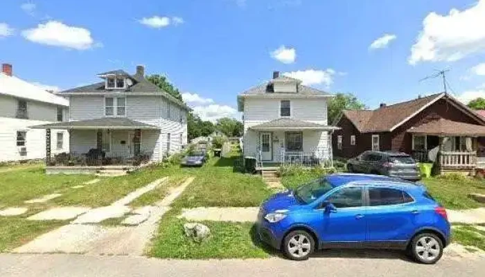 In Strong Strengthfitness Street View 360deg - Huntington
