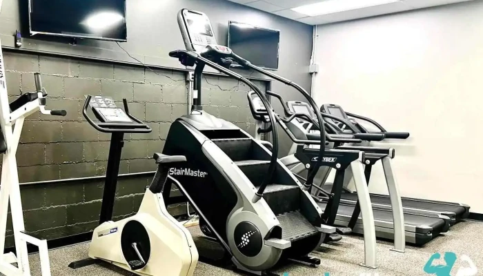 Iron Fitness Center -  Gym - Glenwood