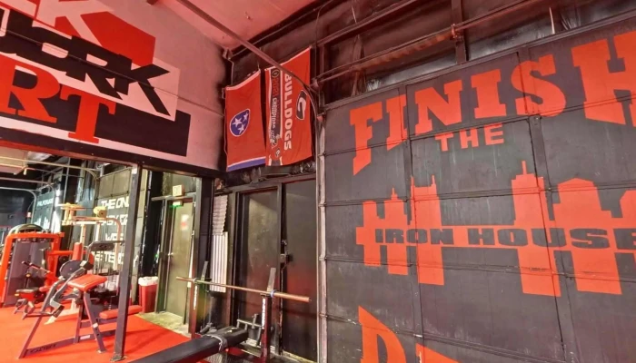 Iron House Strength Conditioning Street View 360deg - Hermitage