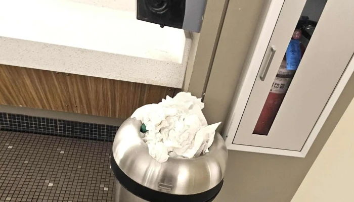 La Fitness -  Area - Agoura Hills