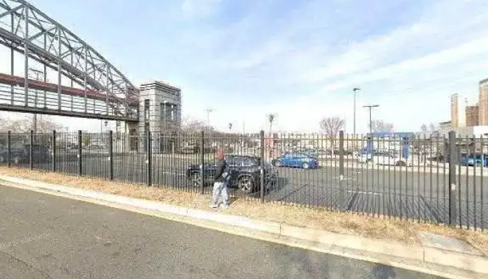 La Fitness -  Street View 360deg - Hyattsville
