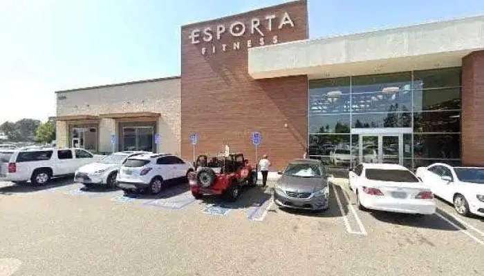La Fitness -  Street View 360deg - Norwalk