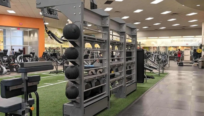 La Fitness -  Videos - Wyomissing