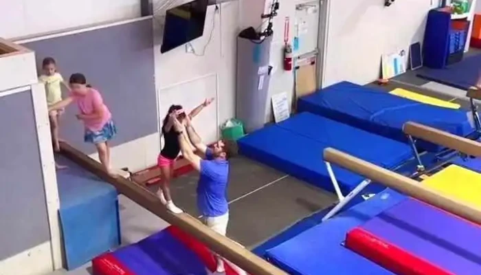 La Gym Club -  Videos - Youngsville