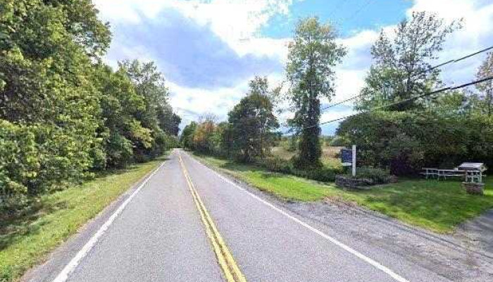 Lake Champlain Yoga Wellness Street View 360deg - Essex