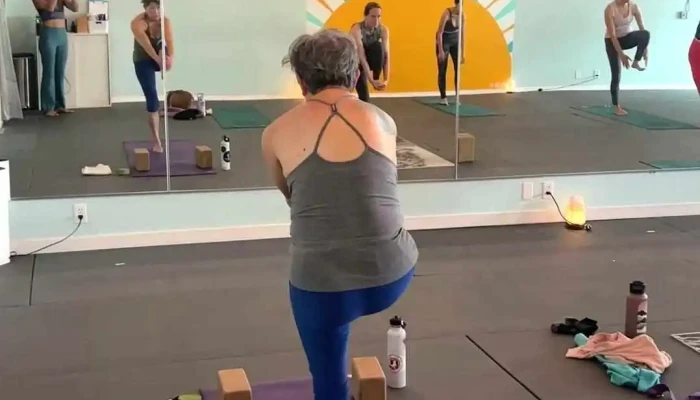 Left Coast Power Yoga -    Laurel Videos - Oakland