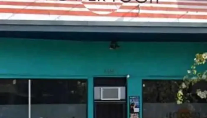 Left Coast Power Yoga - Laurel - Oakland
