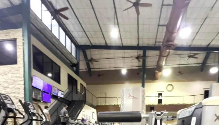 Livewell Athletic Club Physical Fitness Program - Lufkin