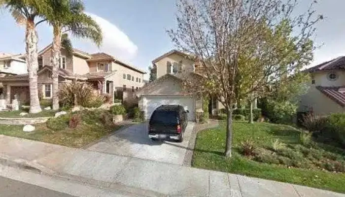 Lovingoodfitness Llc Street View 360deg - Santa Clarita