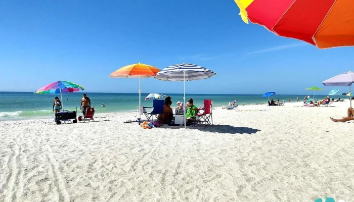 Manatee Public Beach -  Beach - Holmes Beach