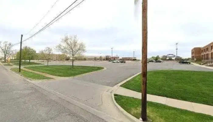 Merillat Sport Fitness Center Parking Lot Street View 360deg - Adrian