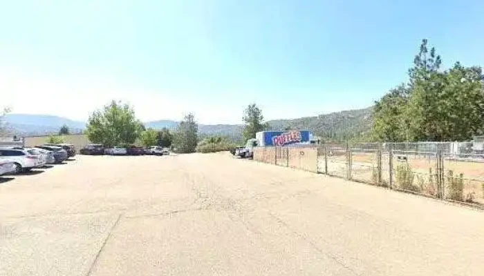 Mountain Muscle -  Street View 360deg - Oakhurst