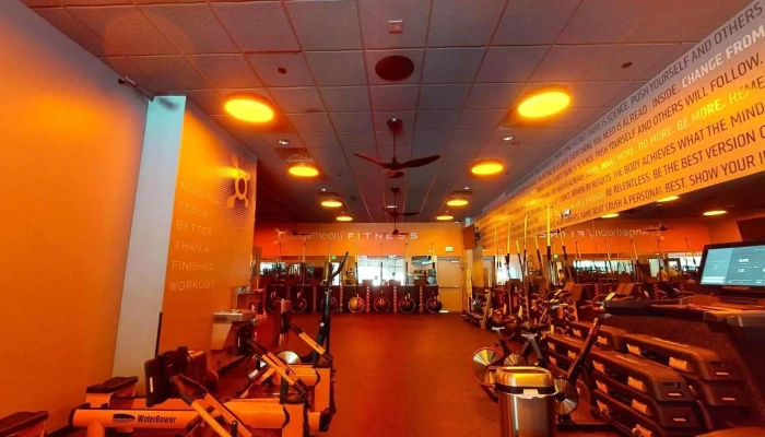 Orangetheory Fitness -  Street View 360deg - Oviedo