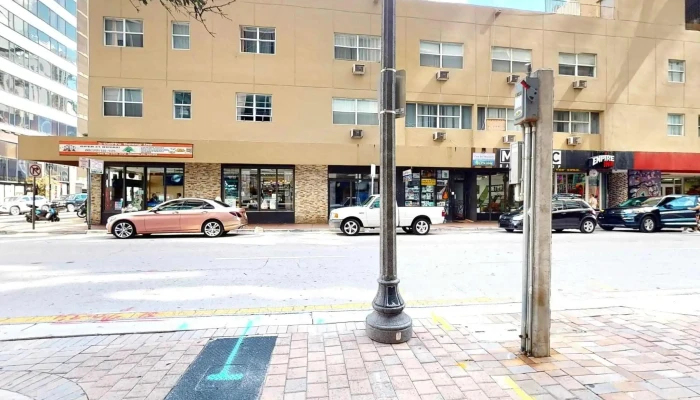 Orangetheory Fitness -  Street View 360deg - Miami