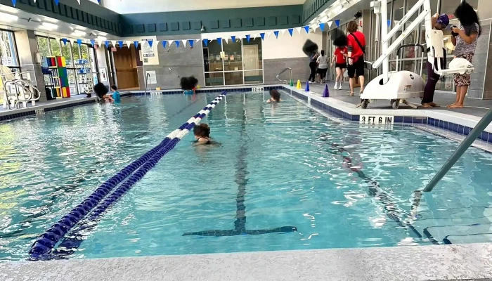 Oviedo Ymca Family Center -  Gym - Oviedo