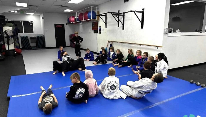 Peak Fitness Brazilian Jiu Jitsu Kickboxing Community - Afton