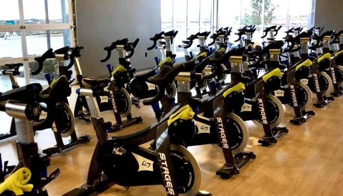 Pivot Lifestyle Fitness By Kristin Armstrong Near Me - Meridian