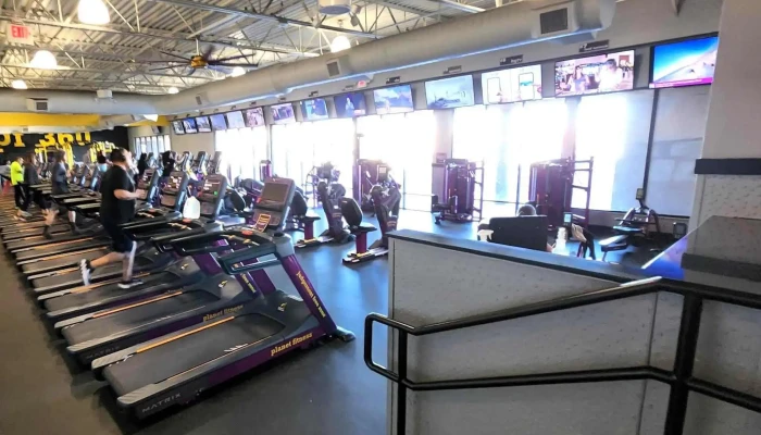 Planet Fitness -  Area - Santa Fe