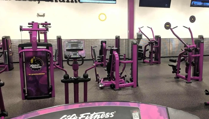 Planet Fitness -  Catalog - Auburn