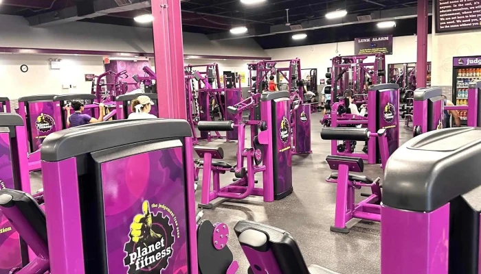 Planet Fitness -  Fitness Center - Airmont