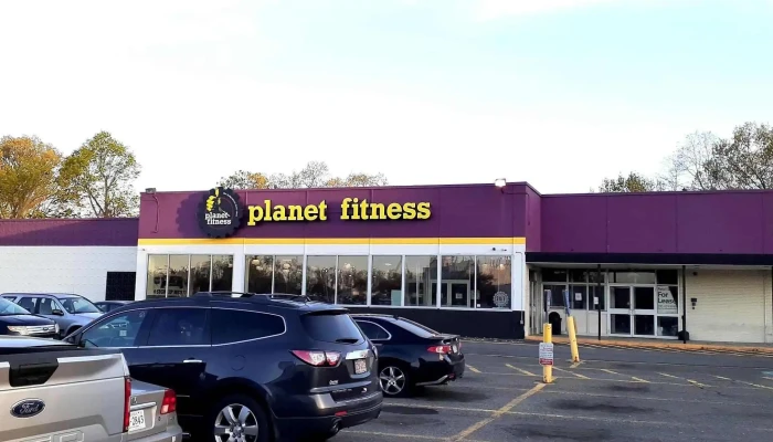 Planet Fitness -  Gym - Springfield