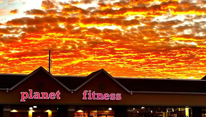 Planet Fitness -  Near Me - Fairhaven