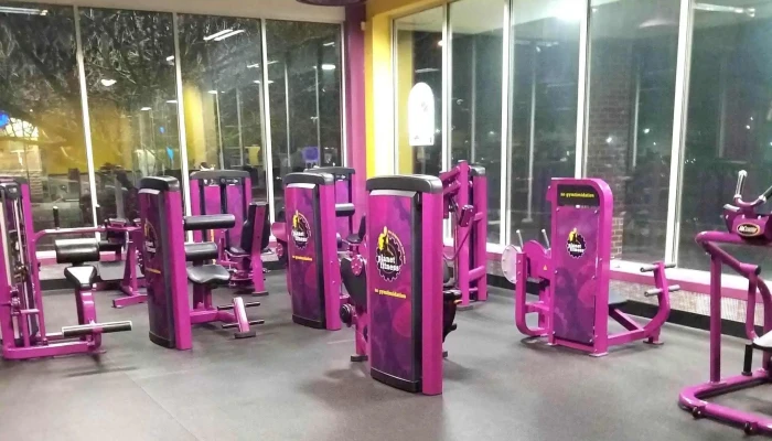 Planet Fitness -  Phone - New Haven