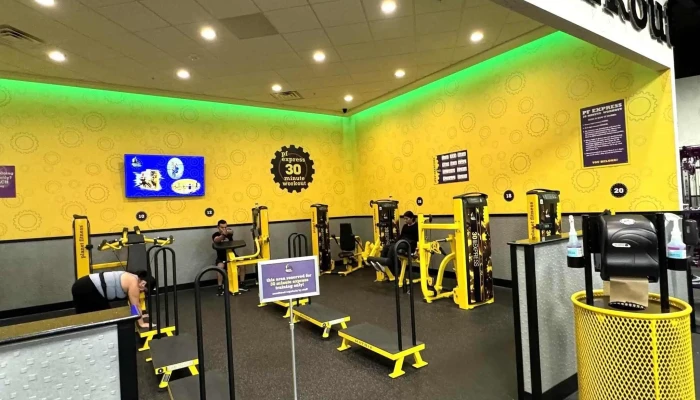 Planet Fitness -  Photos - Santa Clarita