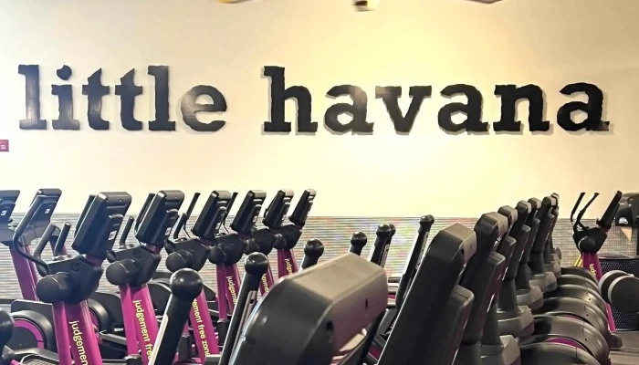 Planet Fitness -  Reviews - Miami