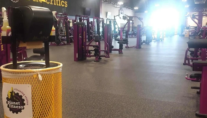 Planet Fitness -  Score - Alton