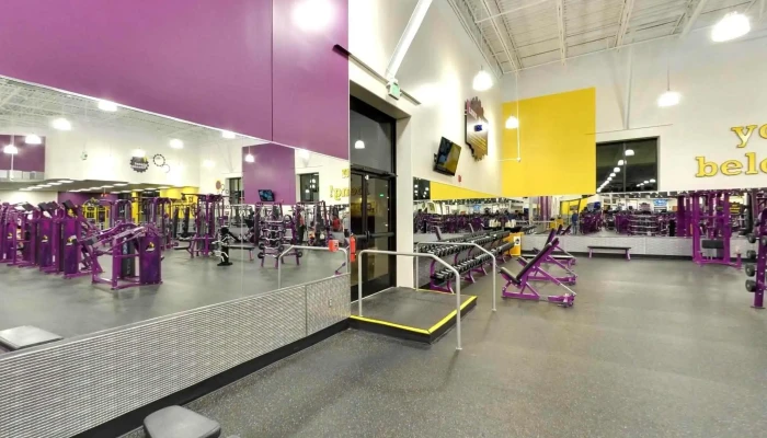Planet Fitness -  Street View 360 - Aberdeen