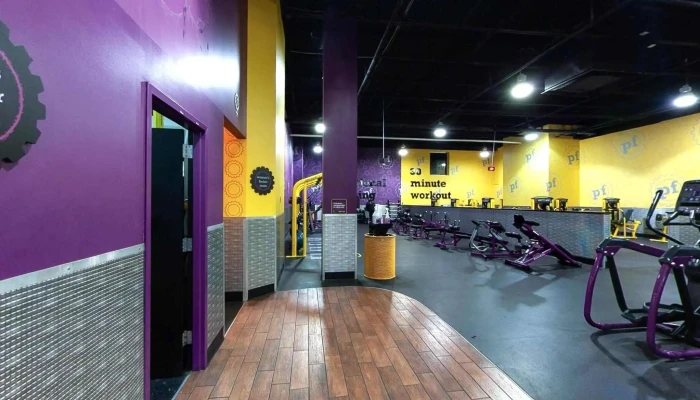 Planet Fitness -  Street View 360deg - District Heights