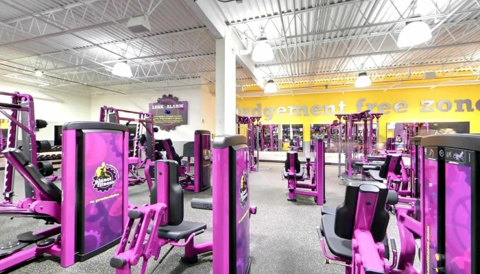 Planet Fitness -  Street View 360deg - Addison