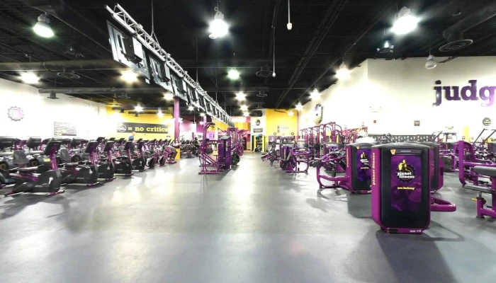 Planet Fitness -  Street View 360deg - Greenbelt