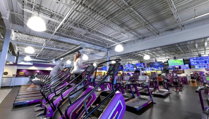 Planet Fitness -  Street View 360deg - West Springfield