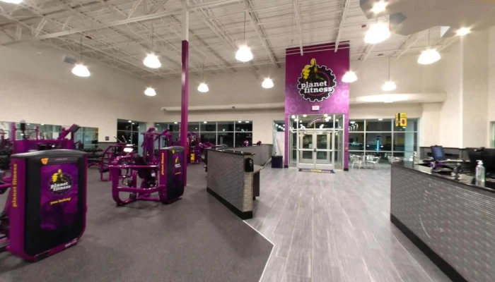 Planet Fitness -  Street View 360deg - Burlington