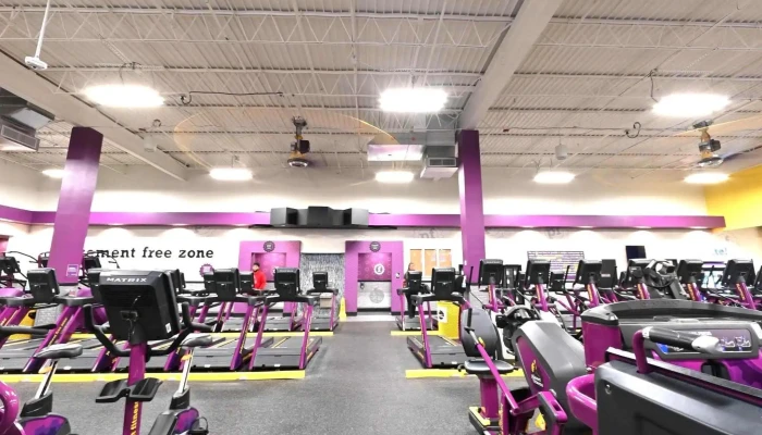 Planet Fitness -  Street View 360deg - Moon Township