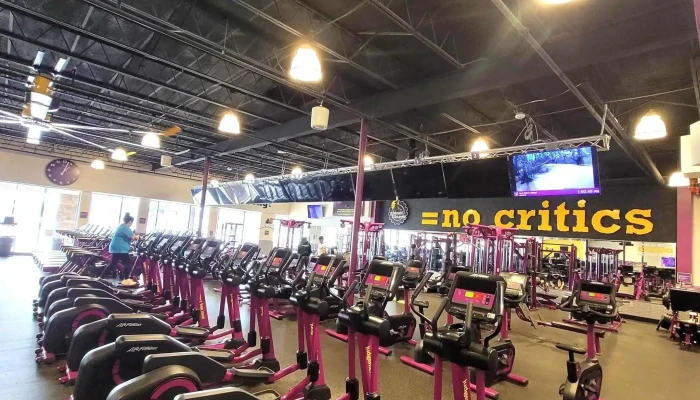 Planet Fitness -  Videos - Springfield