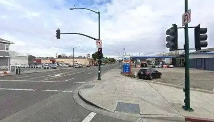 Powerline Pilates Wellness Street View 360deg - Alameda