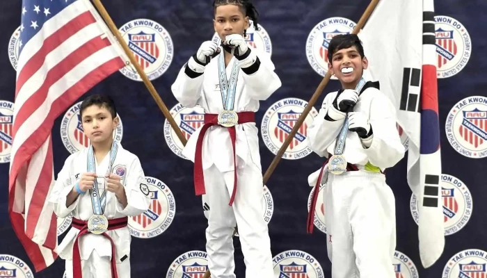 Razor Sharp Martial Arts And Fitnessrazo Taekwondo Uniform - Alsip