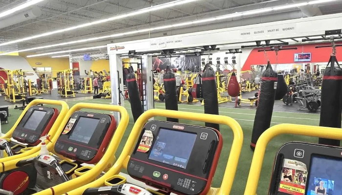 Retro Fitness -  Phone - Reading