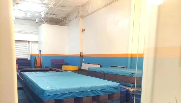 Rising Sky Gymnastics And Fitness Center -  Instagram - Phoenix