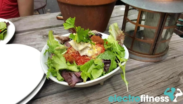 Roots Cafe Food Drink - Closter