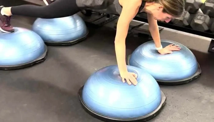 Ross Fitness -    Out Of The Box Training Physical Fitness - Ayer