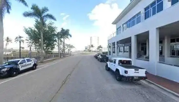 Spazeria Wellness Spa Street View 360deg - Fort Myers