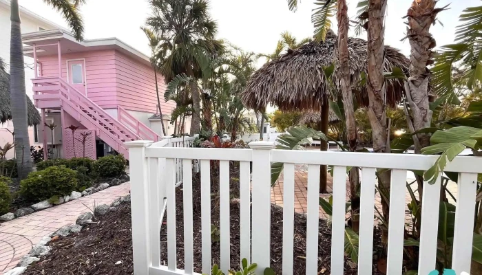 Sunrise Garden Resort On Anna Maria Island By Vacasa -  All - Anna Maria